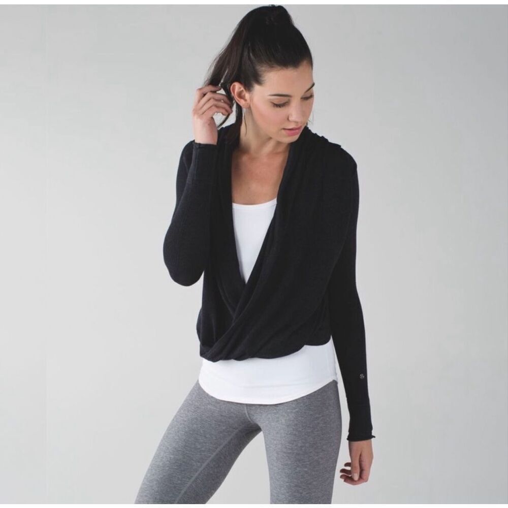 Lululemon Charcoal Gray Iconic Wrap Top Size 4